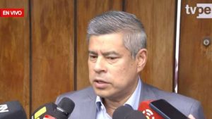 Luis Galarreta cuestiona a Roberto Sánchez por rechazar eventual triunfo de Keiko Fujimori